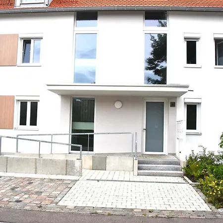 Antike & Modern Deluxe 2 Mit Terrasse Appartement